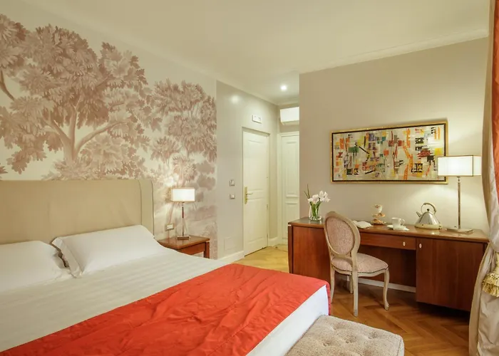 Отель Vivaldi Luxury 3*