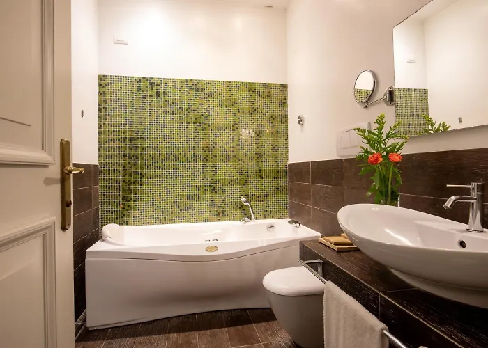 Vivaldi Luxury 3* Рим