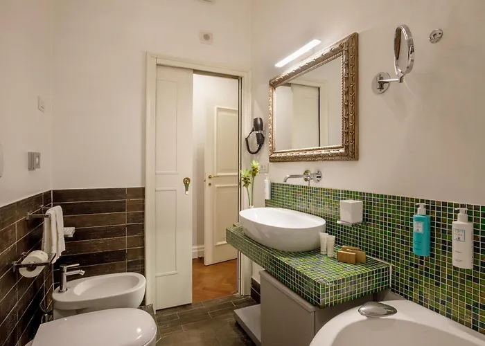 Vivaldi Luxury 3* Rome